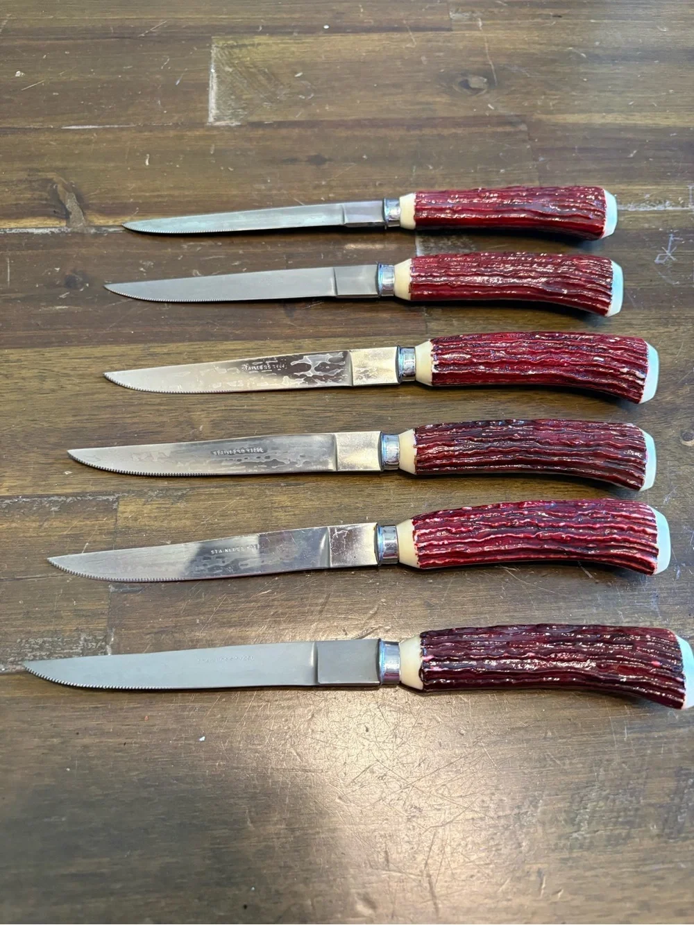 Vintage Set of 6 Stainless Steel Steak Knives Red Faux Antler Handles Japan Dine
